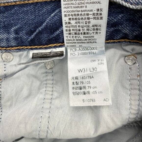 LEVI'S Premium 80s Mom Jean Women's Size 31 So Next Year Medium Wash - Picture 6 of 8